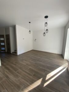 фото котеджу після ремонту , кухня-вітальня, ворзель